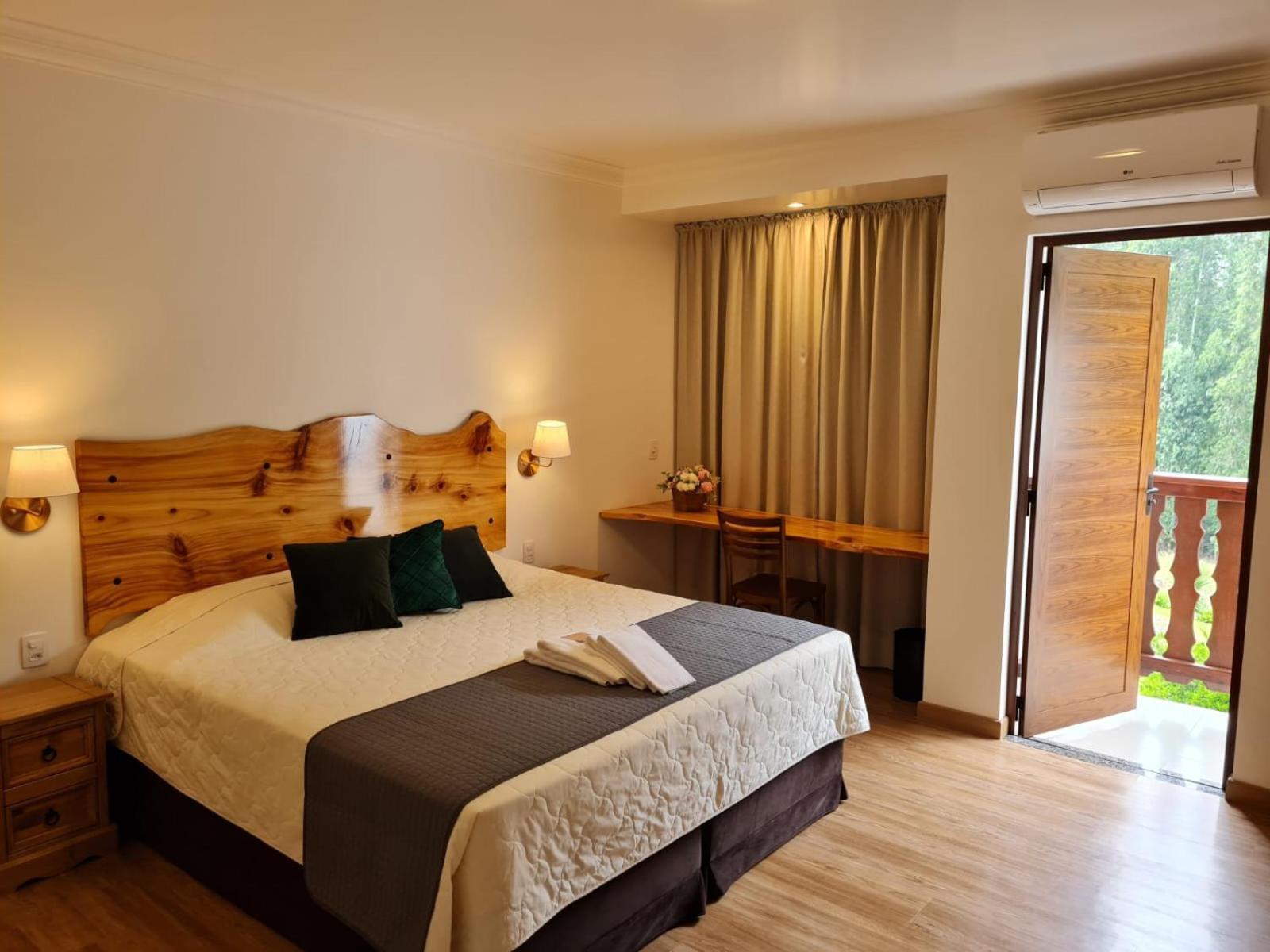 Hotel Schneider Treze Tilias Exterior photo